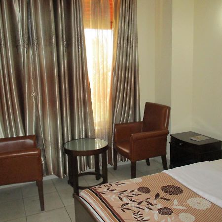 Amaris Hotel Kigali Esterno foto