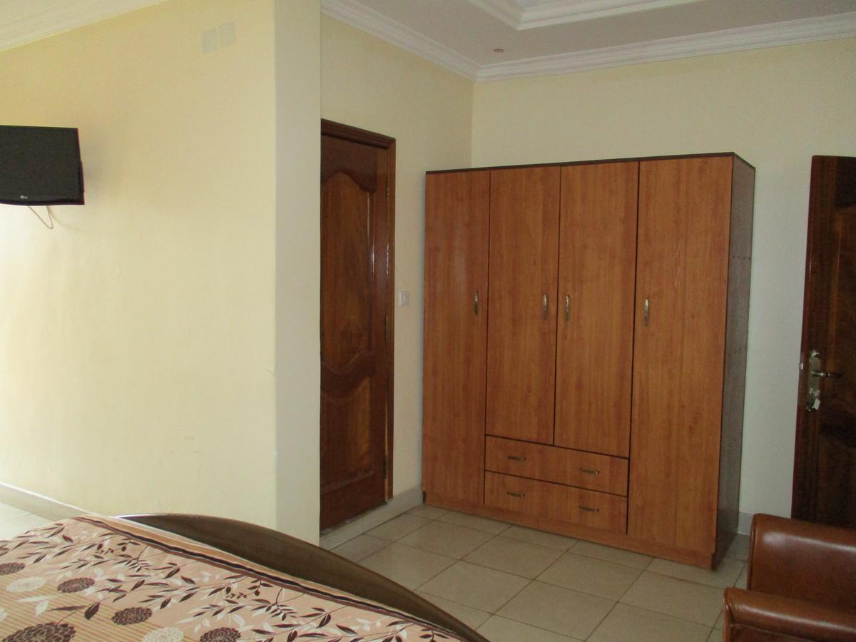 Amaris Hotel Kigali Esterno foto