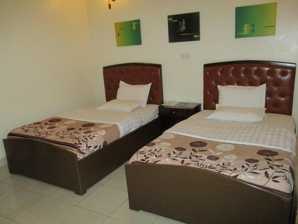 Amaris Hotel Kigali Esterno foto