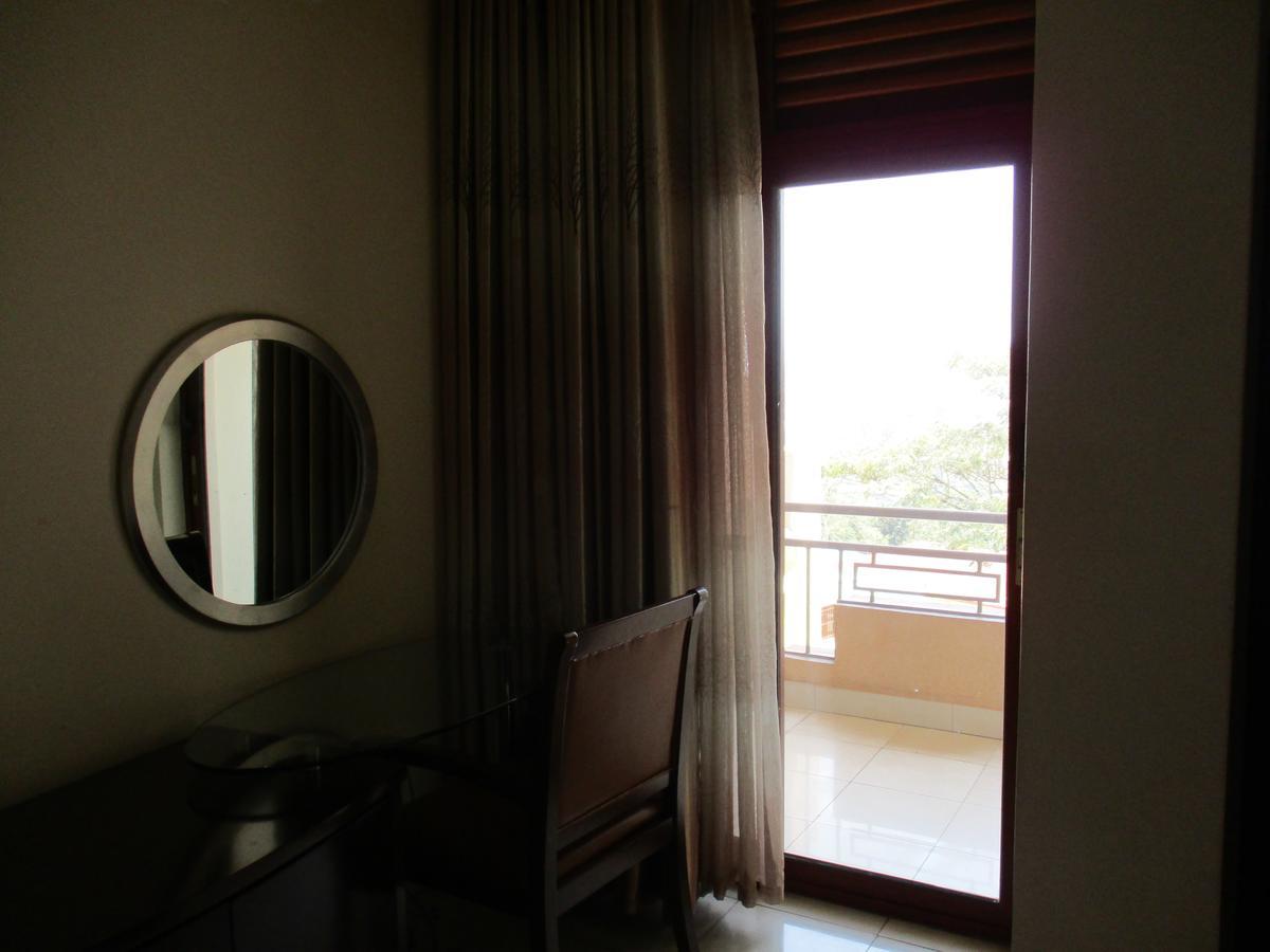 Amaris Hotel Kigali Esterno foto