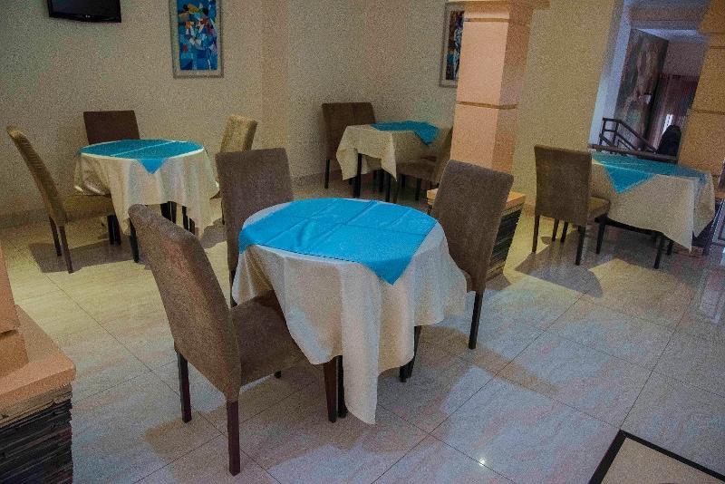 Amaris Hotel Kigali Esterno foto